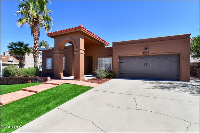 1424 RAINBOW RIDGE Drive, El Paso, TX 79912