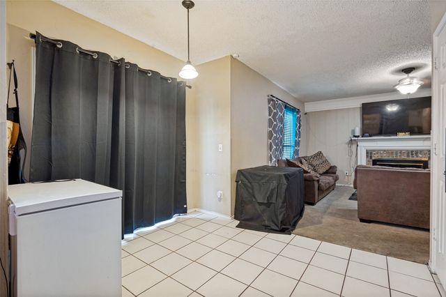 4442 Mercer Street, Grand Prairie, TX 75052