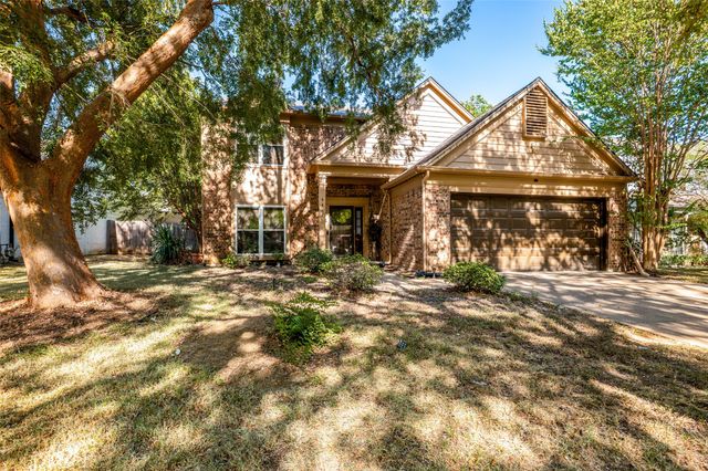 4442 Mercer Street, Grand Prairie, TX 75052