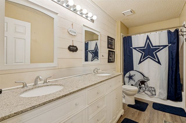 4442 Mercer Street, Grand Prairie, TX 75052