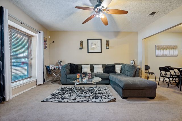 4442 Mercer Street, Grand Prairie, TX 75052