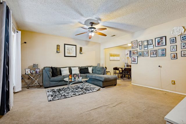 4442 Mercer Street, Grand Prairie, TX 75052