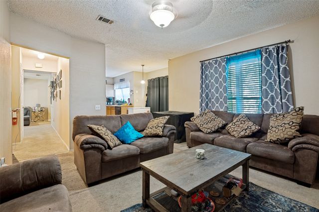 4442 Mercer Street, Grand Prairie, TX 75052