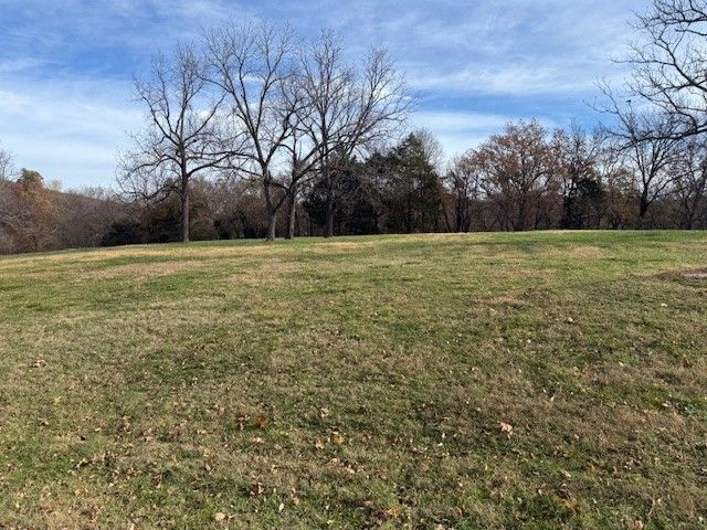 586 Winding Spring Drive, Fayetteville, AR 72703