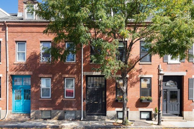 39 Essex St, Boston, MA 02129