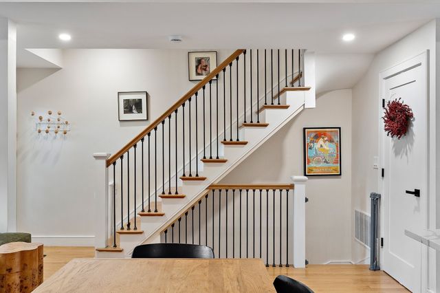 39 Essex St, Boston, MA 02129
