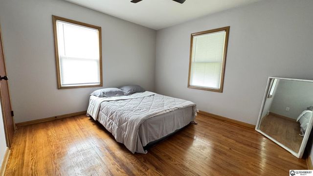 4916 S 41 Street, Omaha, NE 68107