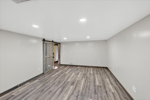 6832 Portland Avenue S, Richfield, MN 55423