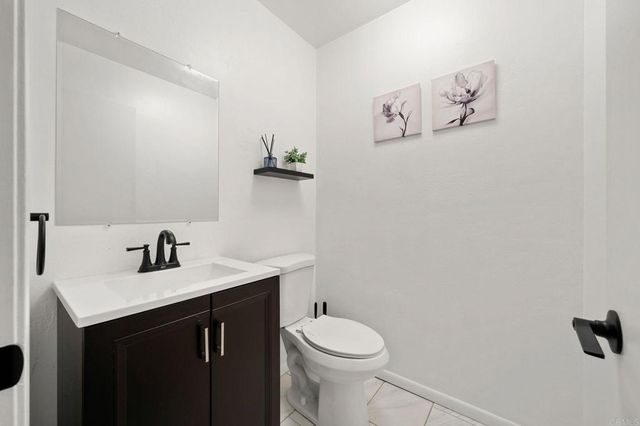 5430 Baltimore drive 70, La Mesa, CA 91942