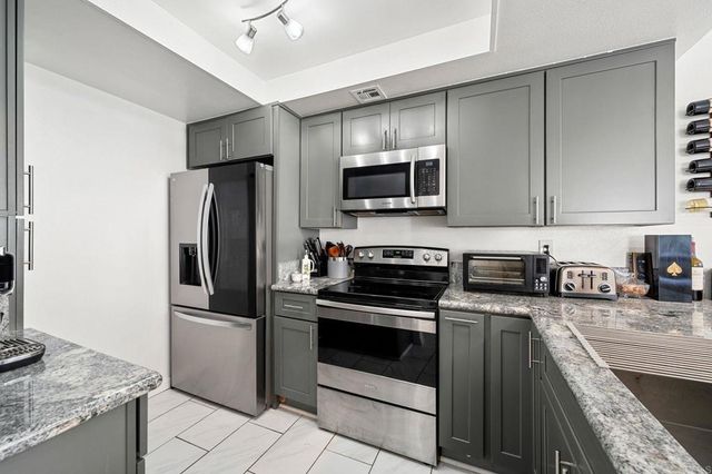 5430 Baltimore drive 70, La Mesa, CA 91942