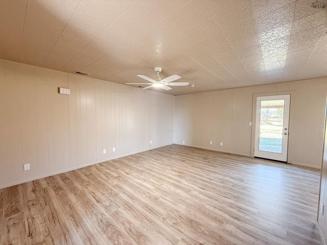 45 EDGEWATER DRIVE, Lakeside City, TX 76308