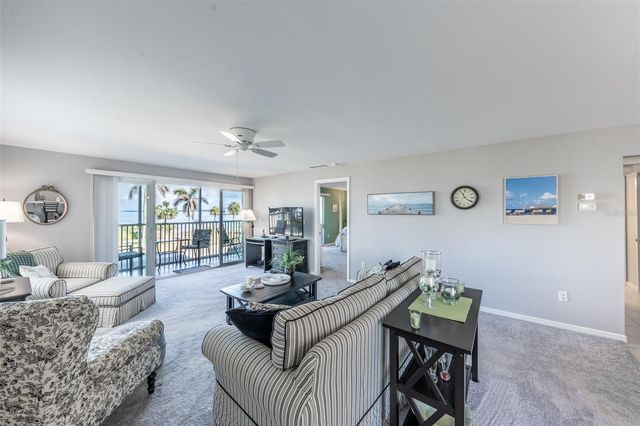 1477 PARK BEACH CIRCLE 11, Punta Gorda, FL 33950