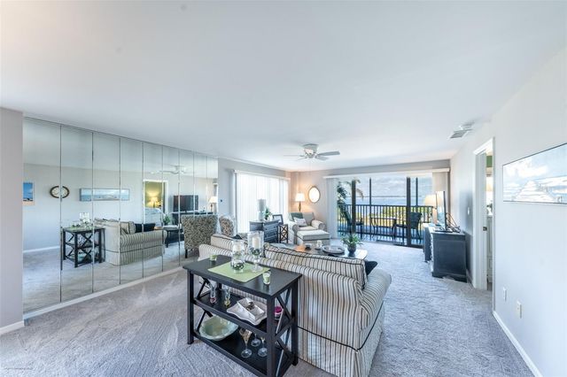 1477 PARK BEACH CIRCLE 11, Punta Gorda, FL 33950