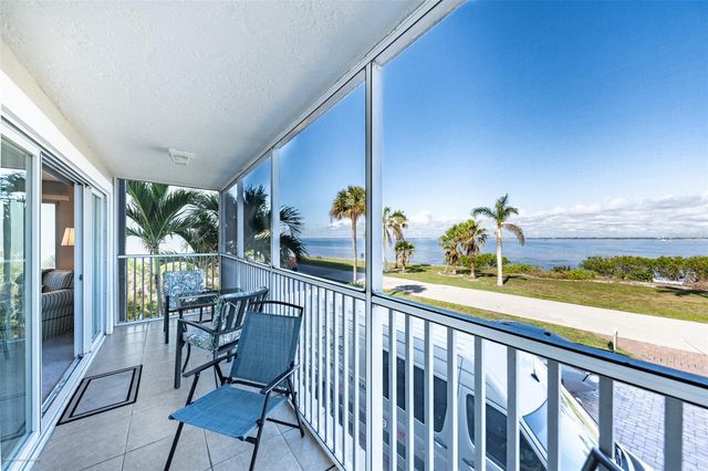 1477 PARK BEACH CIRCLE 11, Punta Gorda, FL 33950