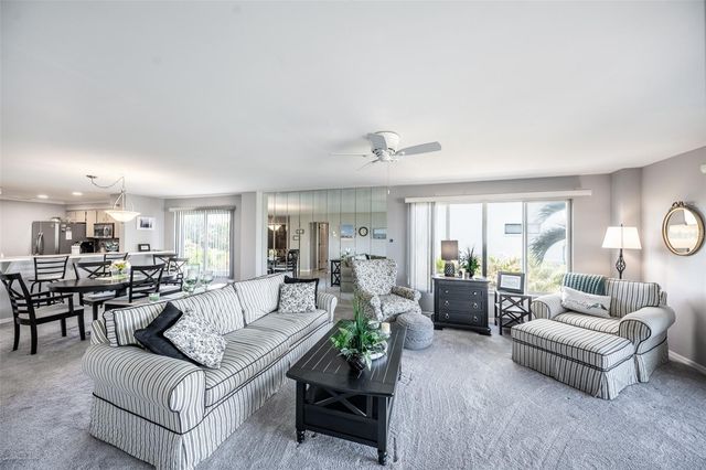 1477 PARK BEACH CIRCLE 11, Punta Gorda, FL 33950