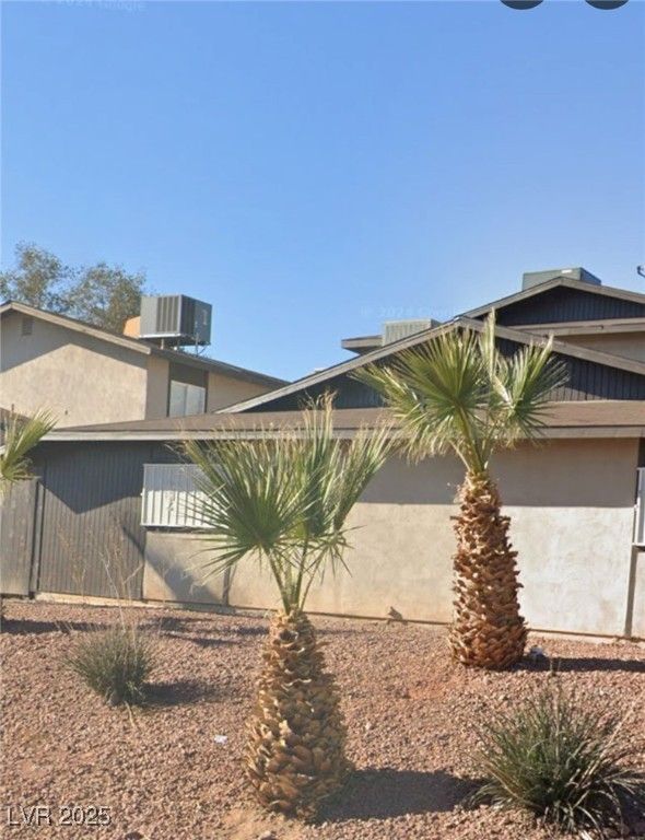 217 North 18th Street C, Las Vegas, NV 89101