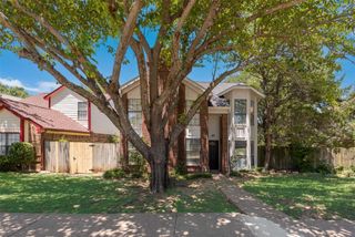 148 High Pointe Lane, Cedar Hill, TX 75104