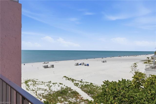 26236 Hickory BLVD 18, Bonita Springs, FL 34134