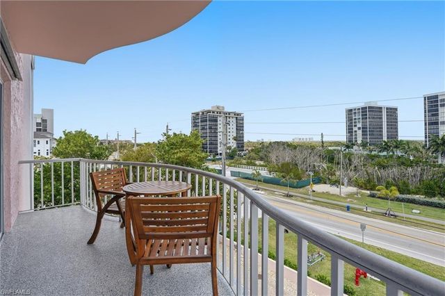 26236 Hickory BLVD 18, Bonita Springs, FL 34134