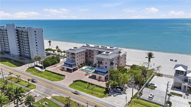 26236 Hickory BLVD 18, Bonita Springs, FL 34134