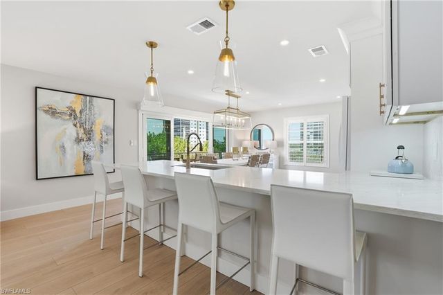 26236 Hickory BLVD 18, Bonita Springs, FL 34134