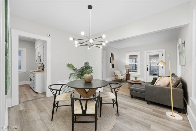 1037 Pitkin Avenue, Akron, OH 44310