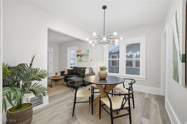 1037 Pitkin Avenue, Akron, OH 44310