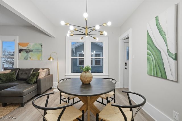 1037 Pitkin Avenue, Akron, OH 44310