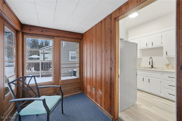 1037 Pitkin Avenue, Akron, OH 44310