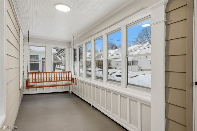 1037 Pitkin Avenue, Akron, OH 44310