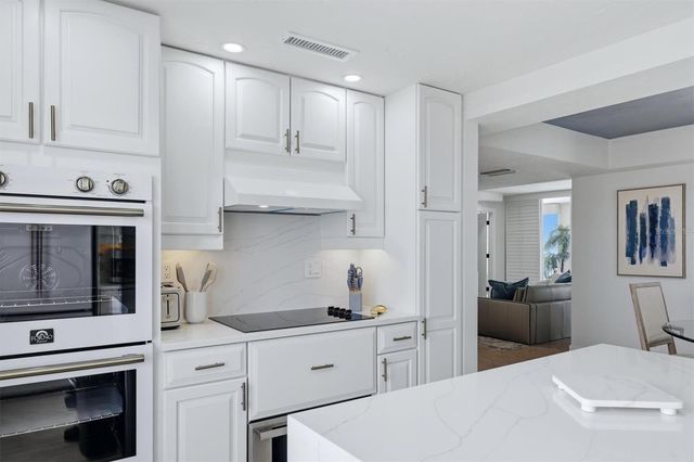 4401 GULF OF MEXICO DRIVE 907, Longboat Key, FL 34228