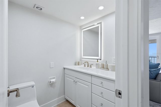 4401 GULF OF MEXICO DRIVE 907, Longboat Key, FL 34228