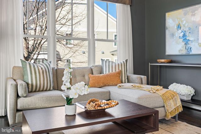 124 BULLARD CIR, Rockville, MD 20850