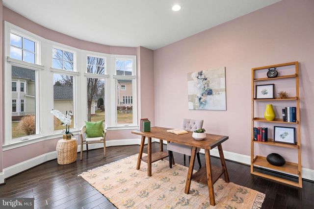 124 BULLARD CIR, Rockville, MD 20850