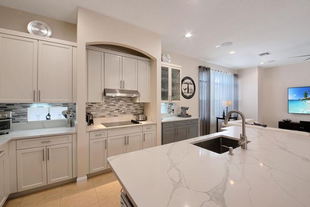 6874 Houlton Circle, Lake Worth, FL 33467