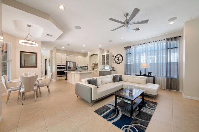 6874 Houlton Circle, Lake Worth, FL 33467