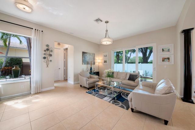 6874 Houlton Circle, Lake Worth, FL 33467