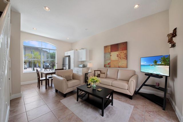 6874 Houlton Circle, Lake Worth, FL 33467