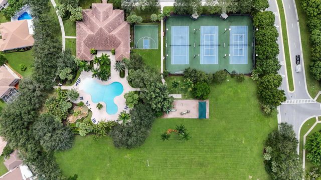 6874 Houlton Circle, Lake Worth, FL 33467