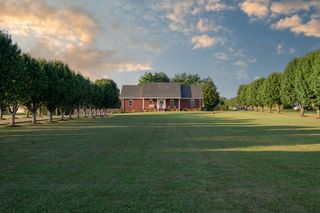 215 Highway 82, E, Bell Buckle, TN 37020
