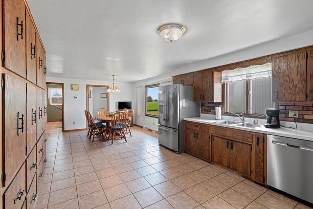 N4341 MC CABE ROAD, Kaukauna, WI 54130