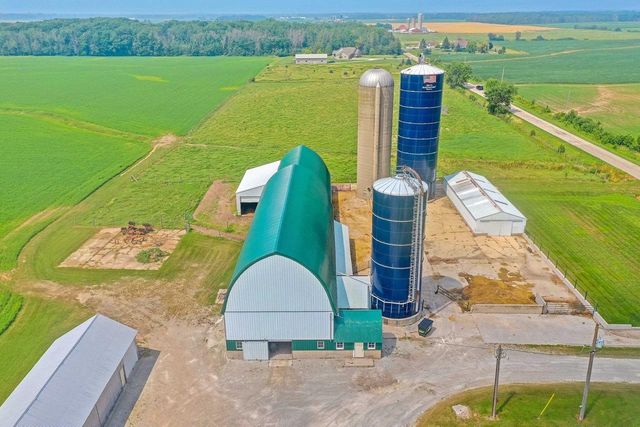 N4341 MC CABE ROAD, Kaukauna, WI 54130