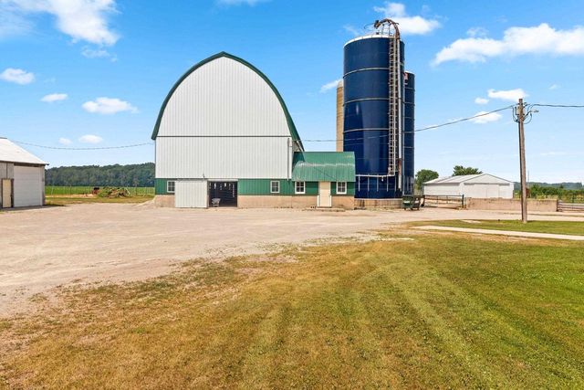 N4341 MC CABE ROAD, Kaukauna, WI 54130