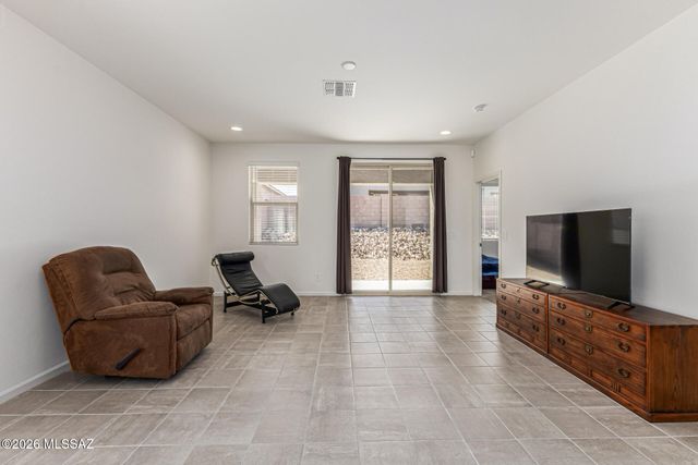 12600 E Caden Drive, Vail, AZ 85641