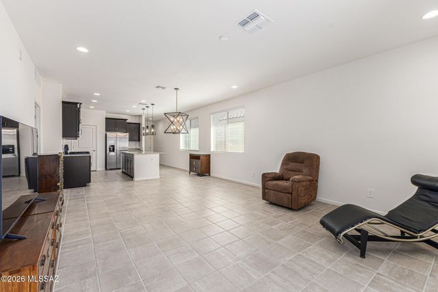 12600 E Caden Drive, Vail, AZ 85641