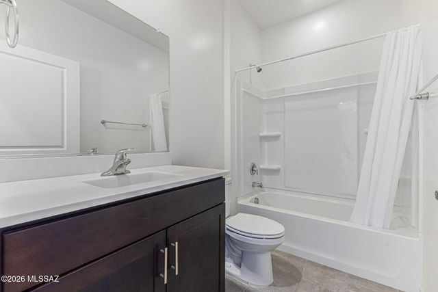 12600 E Caden Drive, Vail, AZ 85641