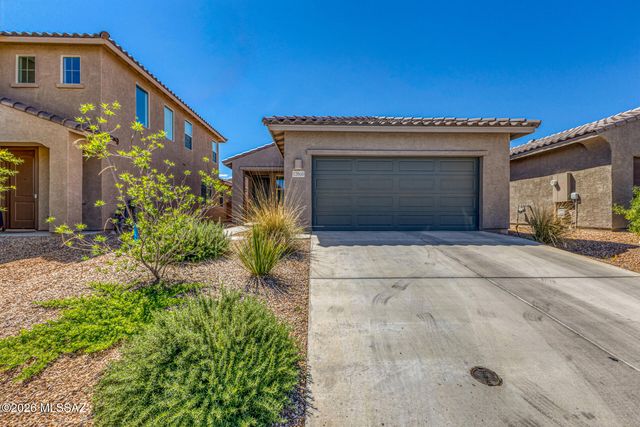 12600 E Caden Drive, Vail, AZ 85641