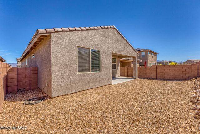 12600 E Caden Drive, Vail, AZ 85641