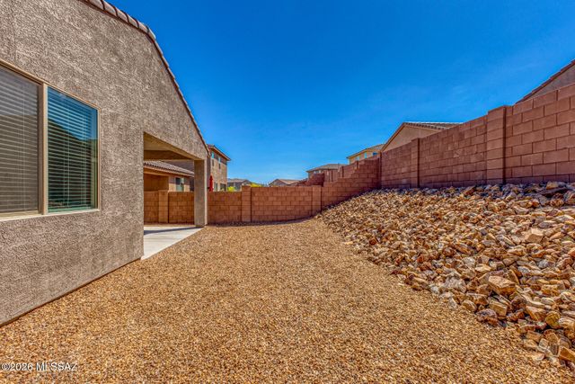 12600 E Caden Drive, Vail, AZ 85641