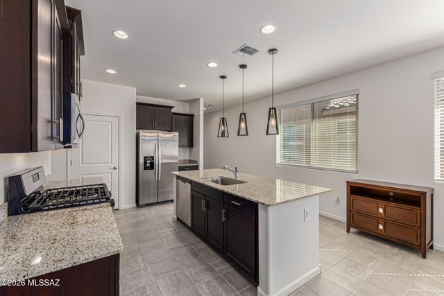 12600 E Caden Drive, Vail, AZ 85641